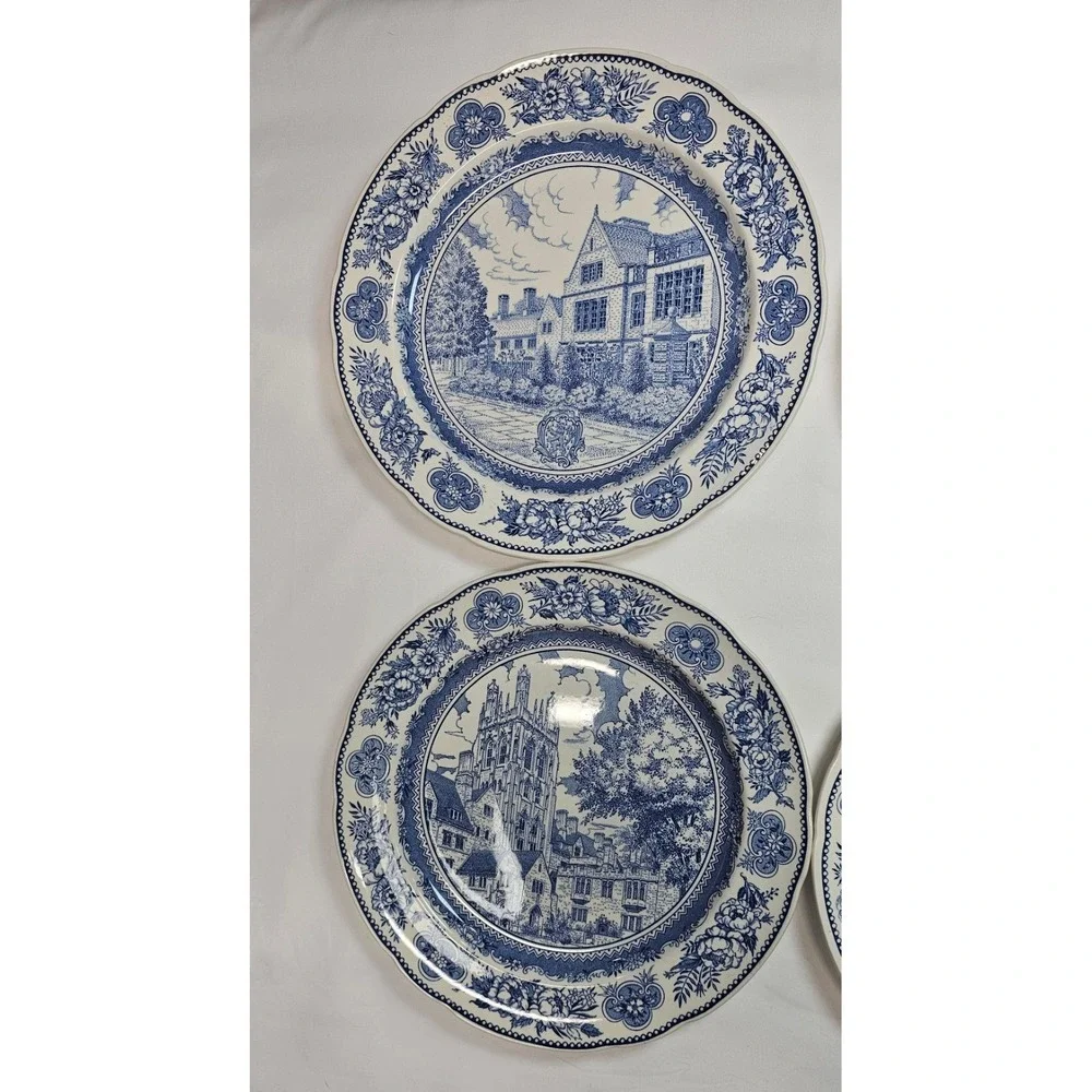 Vintage‎ Wedgwood Yale University Dinner Plates Set of 4 1949 Blue Transferware